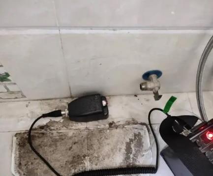 介休屋顶漏水维修公司分享下卫生间漏水的危害及解决方法